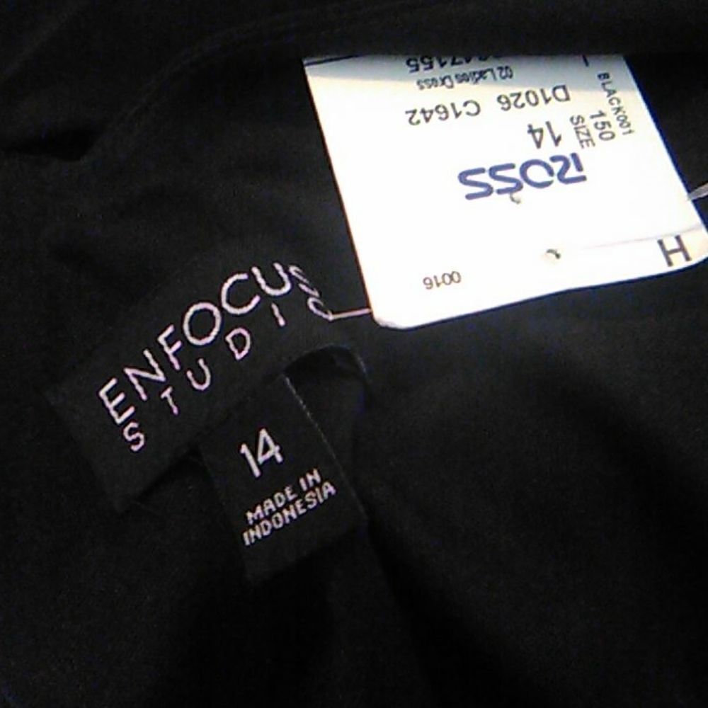 NWT En Focus Studio LBD - Picture 6 of 8
